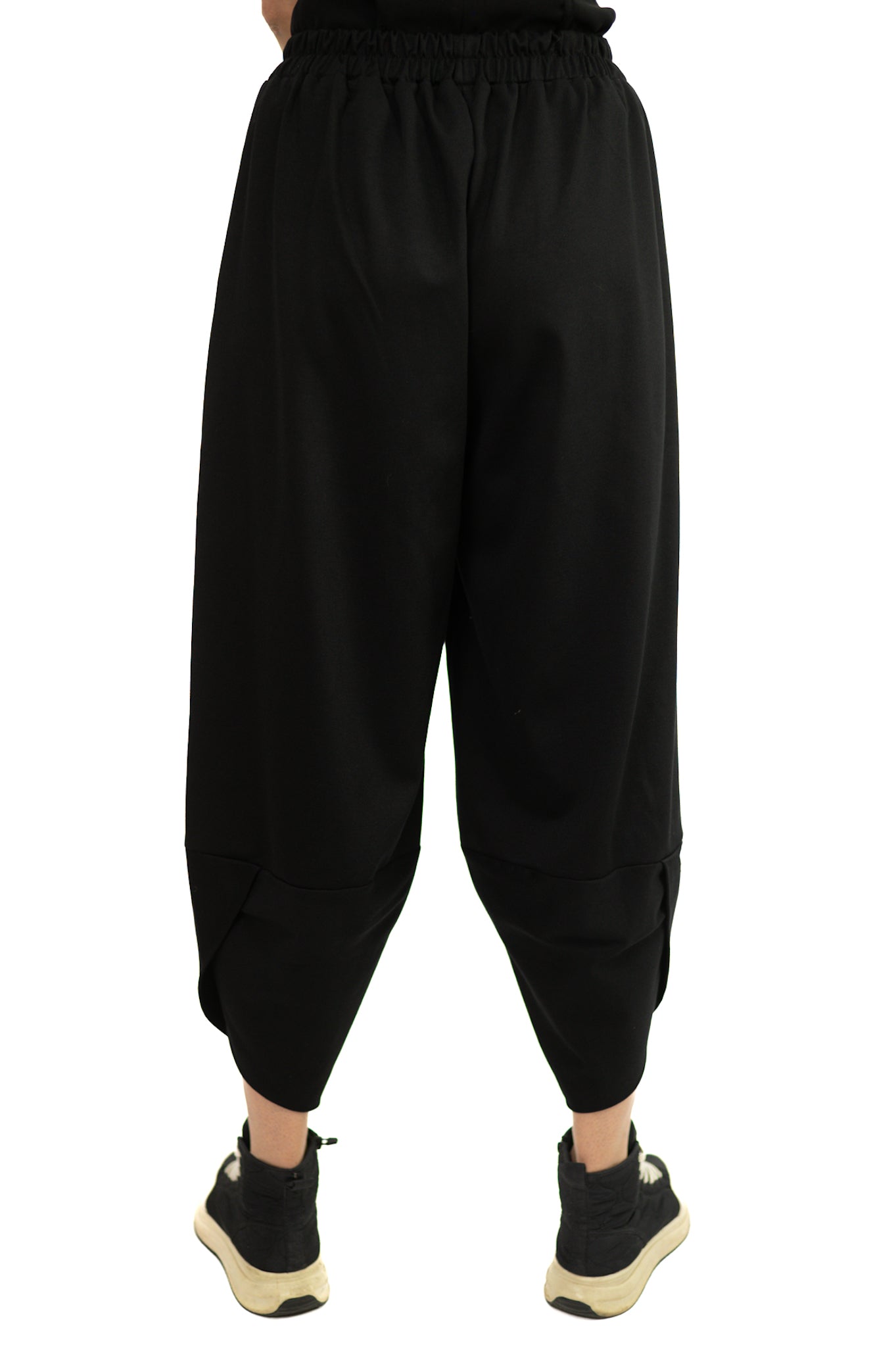 Pantaloni Dama – Croiala Tulip, Design Sculptural