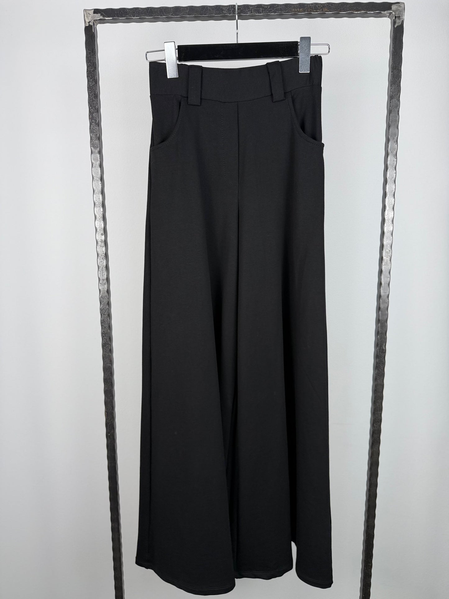 Pantaloni Largi Dama – Negru Profund, 3 variante