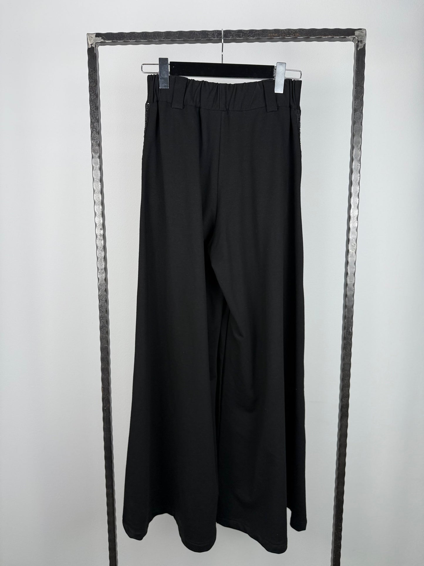 Pantaloni Largi Dama – Negru Profund, 3 variante