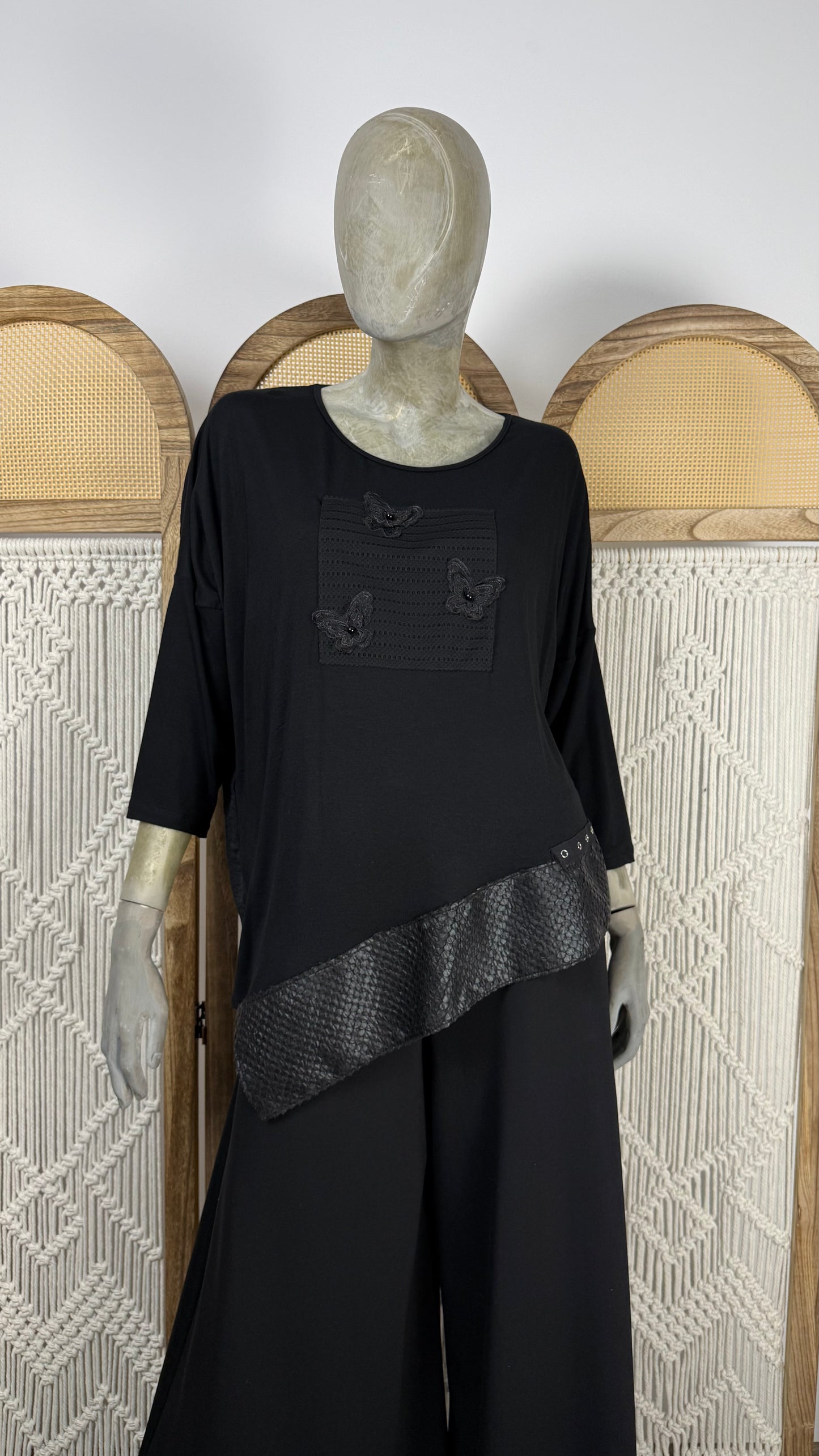 BLUZA BORDURA ASIMETRICA DIN PIELE