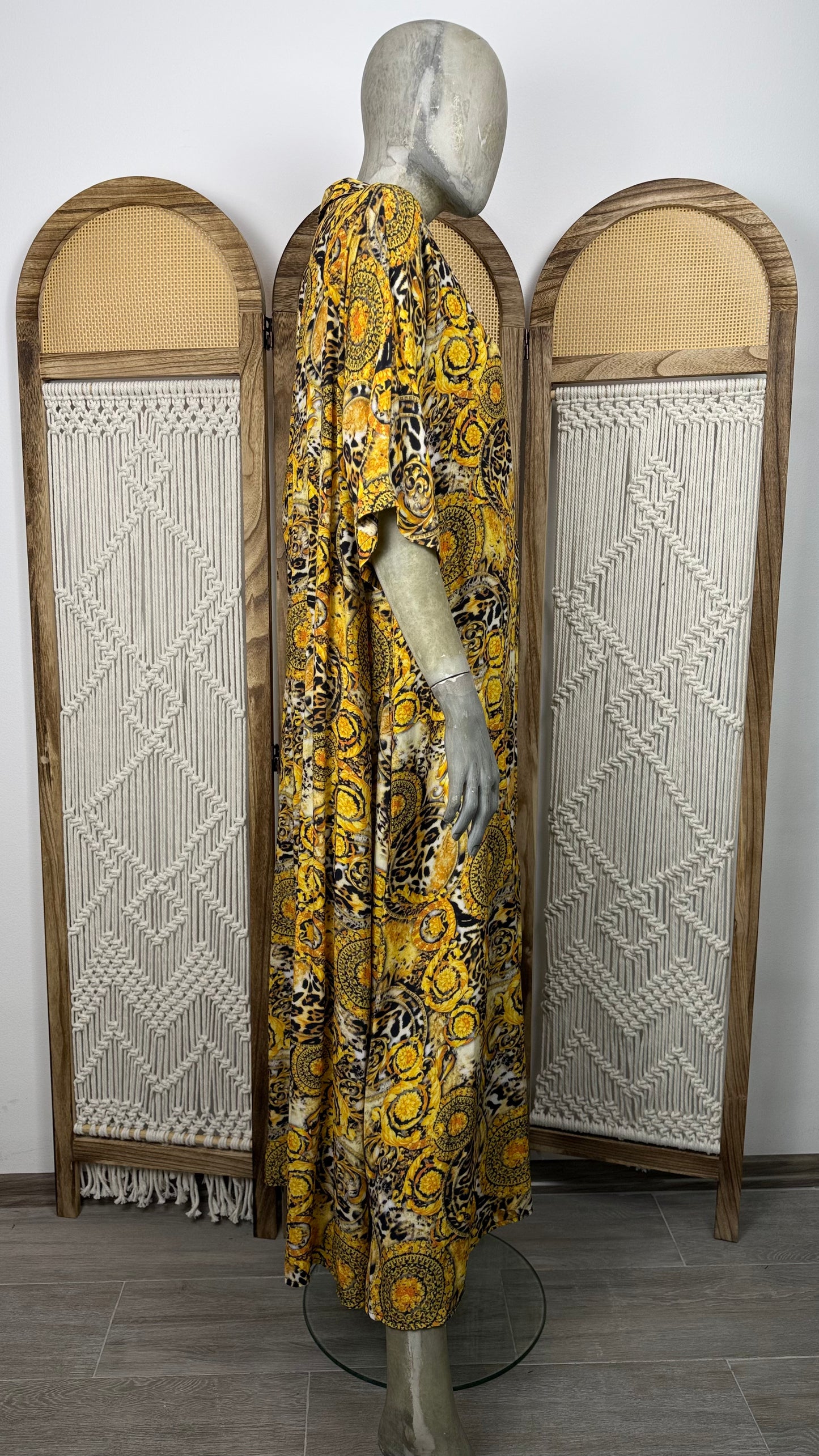 ROCHIE LUNGA CU PRINT BAROC SI CORDON