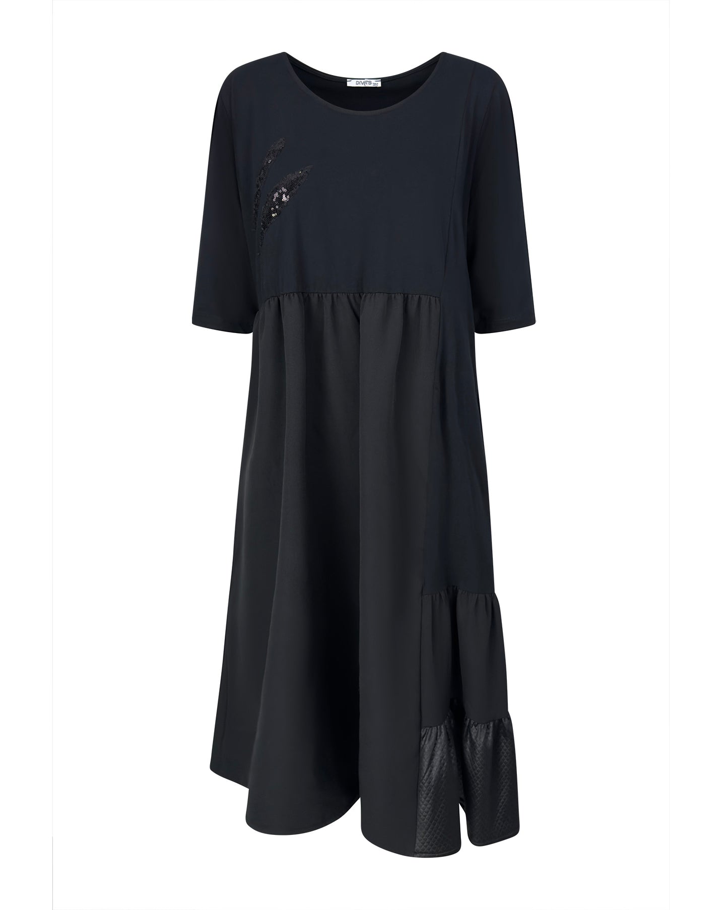 Rochie neagra din tafta, cu volane si paiete