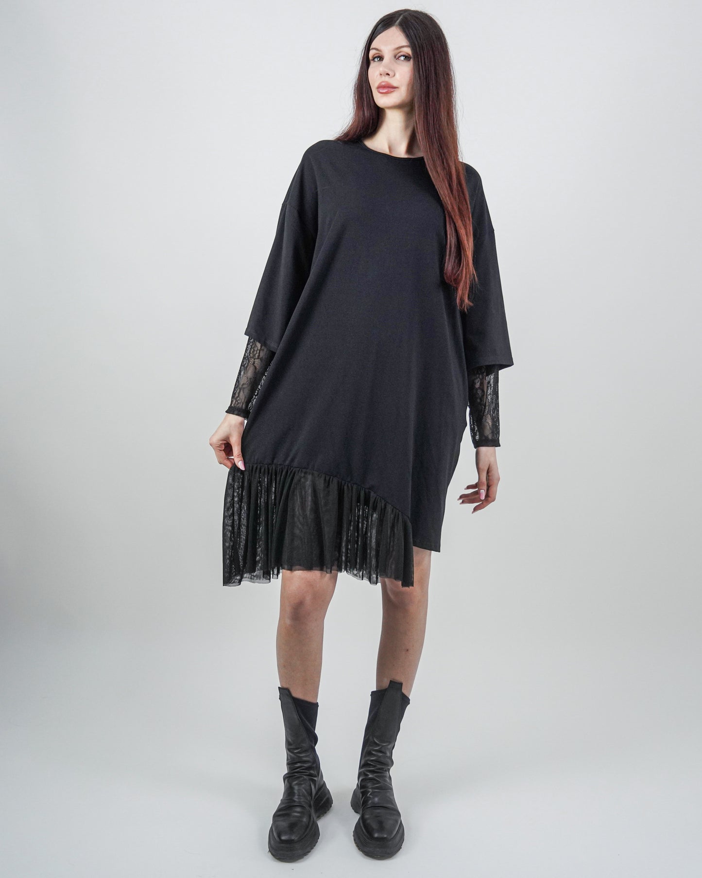 Rochie Neagră cu Mâneci Dantelă (S-XL)