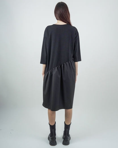 Rochie Neagră cu Fermoar și Mânecă Trei Sferturi (S-XL)