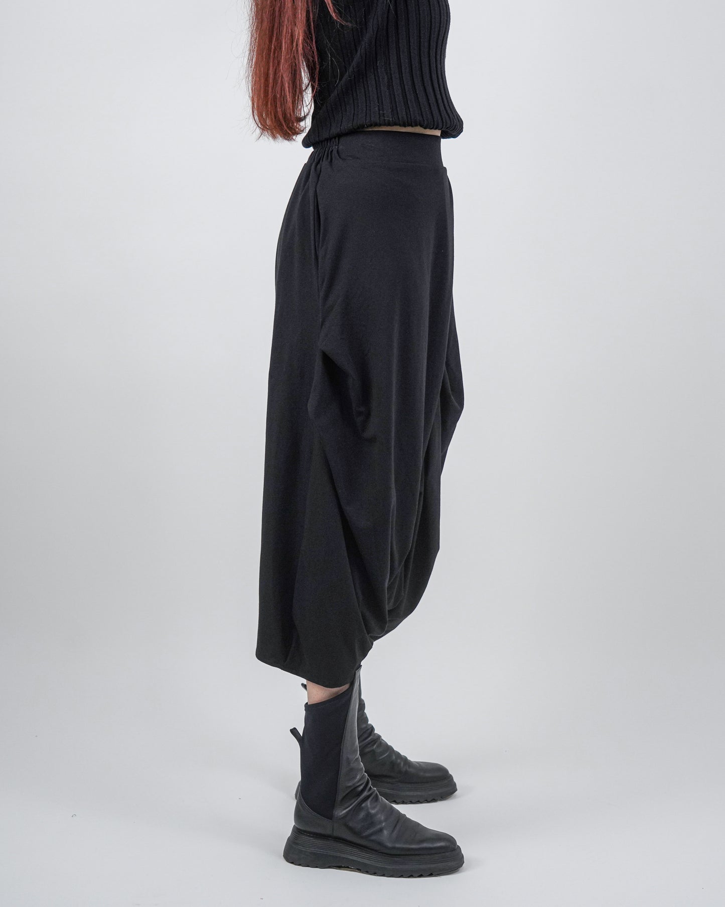 Pantaloni Tip Fustă-Salvar Negri (S-XL)
