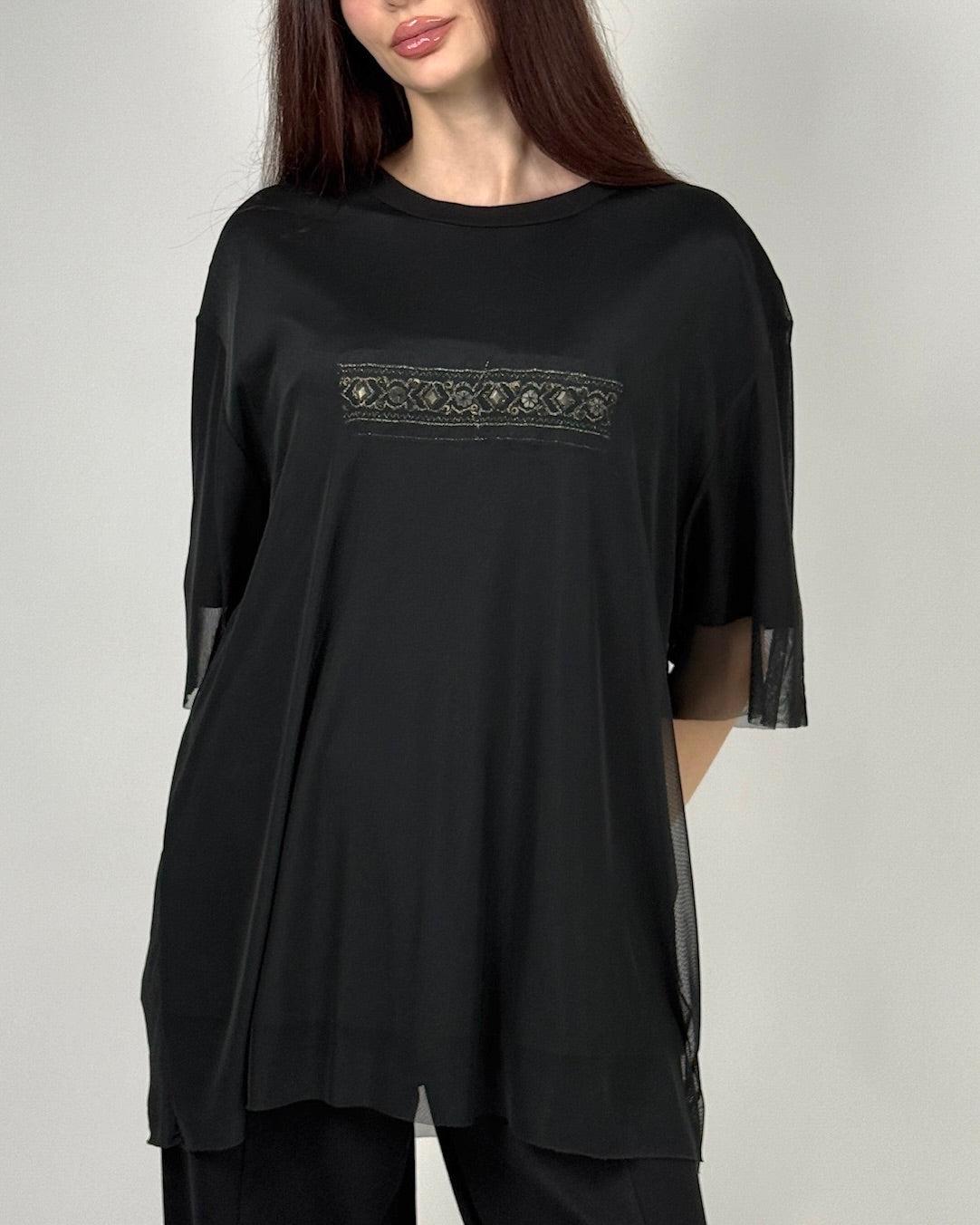 Tricou Negru Stratificat cu Tulle și Broderie | Talie Unică | Qarma