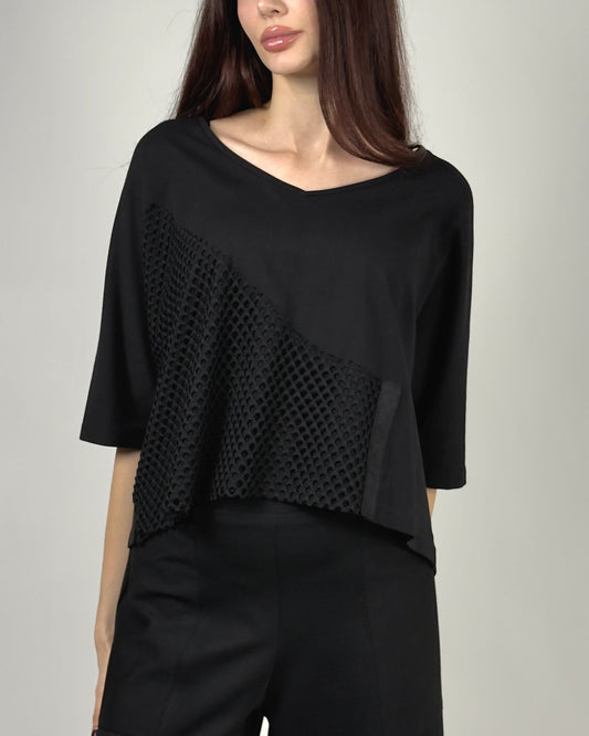 Bluză Neagră Asimetrică cu Inserție de Plasă | Talie Unică | Qarma