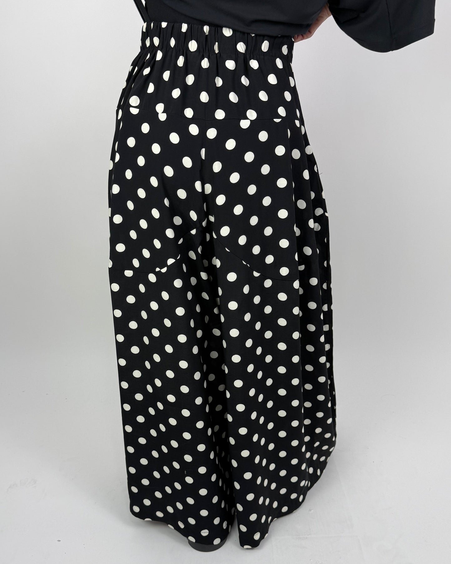 Pantaloni Fustă Arhitecturali cu Buline (S-XL)