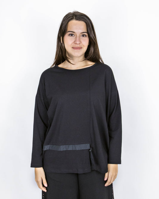 Bluză Neagră Lejeră din Bumbac cu Detaliu Aplicat | Mărime Universală (S-XL) | Qarma