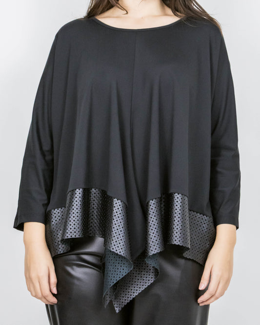 Bluză Neagră Asimetrică cu Inserție Piele Eco | Mărime Universală (S-XL) | Qarma
