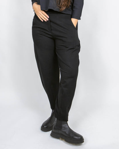 Pantaloni Negri Structurați cu Pense Oblice | Mărime Universală (S-XL) | Qarma