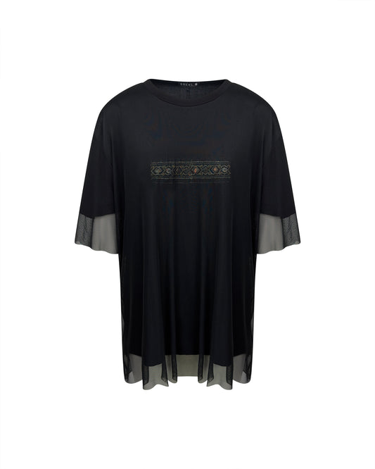 Tricou negru cu tulle si aplicatie brodata