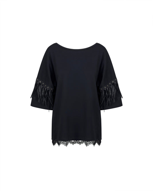 Tricou negru cu franjuri la maneci