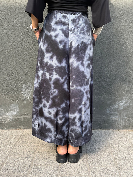 Pantaloni Culottes Arhitecturali cu Print Marble (S-XL)