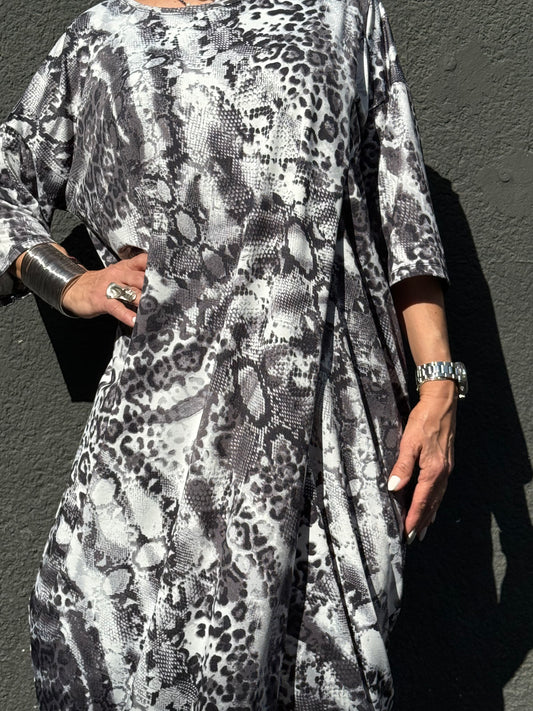 Rochie Lalea Grey Snake Print Parte Peste Parte (S-XL)