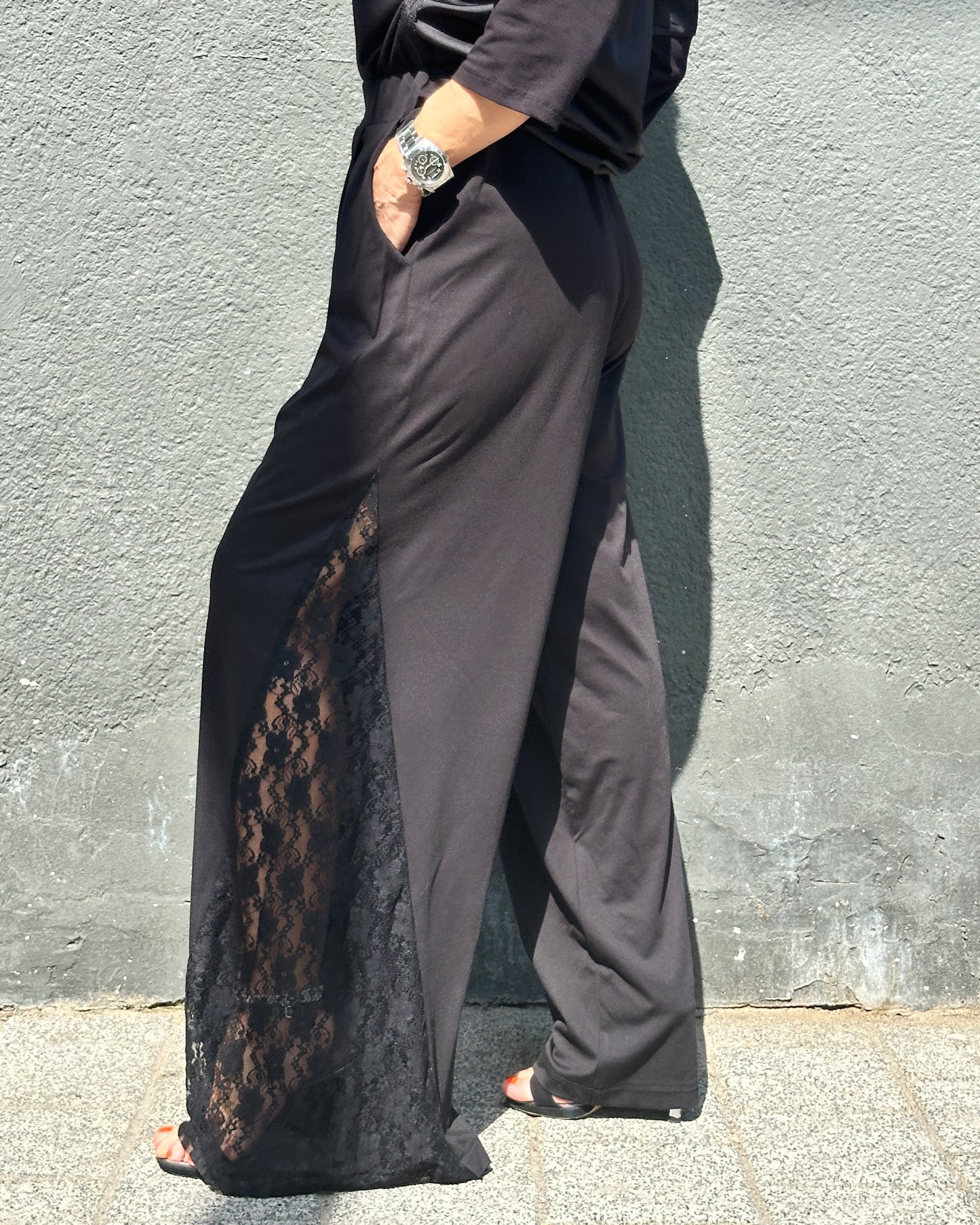Pantaloni Eleganți Wide-Leg cu Pense și Inserție de Dantelă (S-XL)