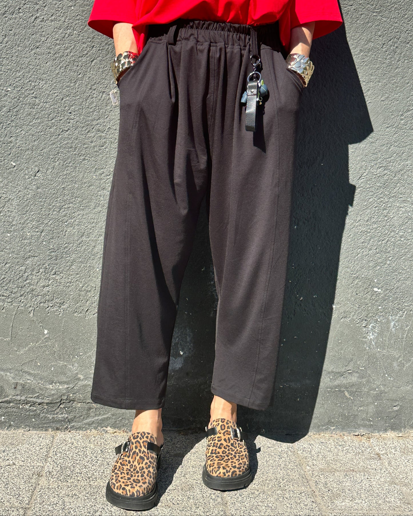 Pantaloni din Jerse de Vară Negru cu Detaliu Breloc (S-XL)