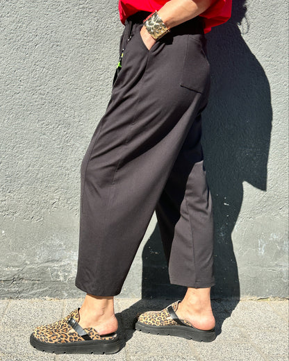 Pantaloni din Jerse de Vară Negru cu Detaliu Breloc (S-XL)