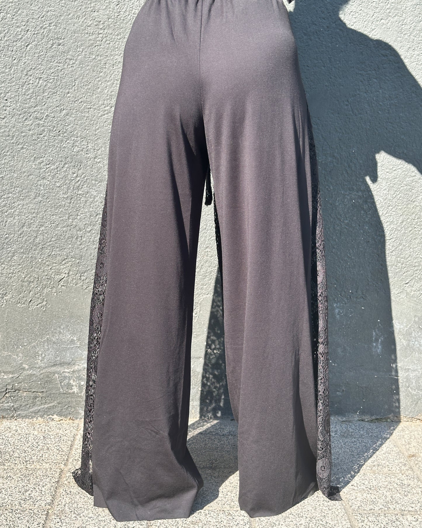 Pantaloni Wide-Leg Petrecuți cu Dantelă și Șnur (S-XL)