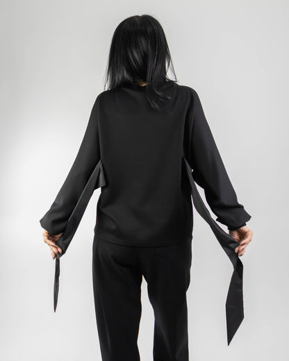 Bluză Neagră cu Fundă la Spate și Mâneci Bufante (S-XL)