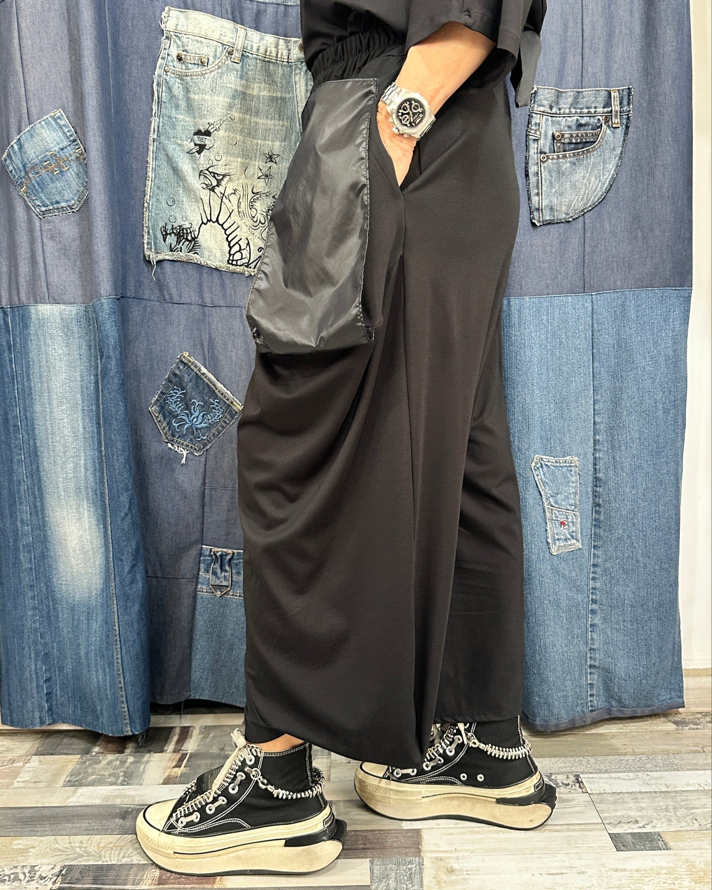 Pantaloni-Șalvar Arhitecturali cu Buzunare Aparente din Fâș (S-XL)