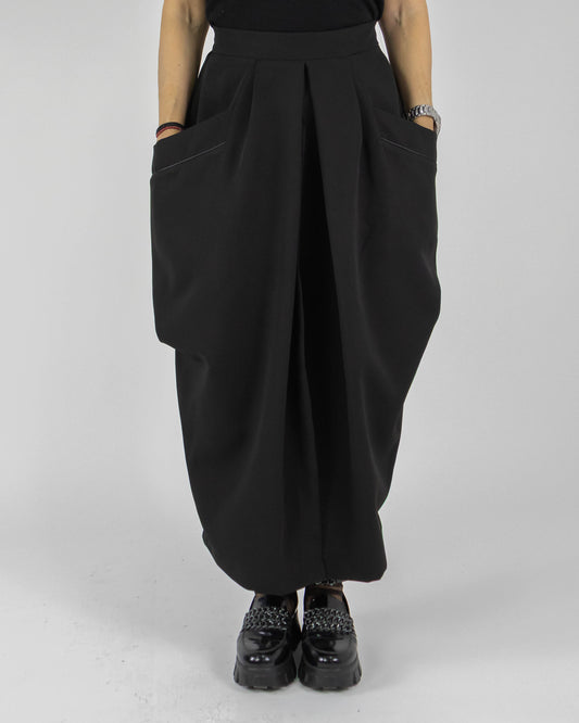 Fustă Neagră Drapată din Viscoză | Mărime Universală (S-L) | Qarma