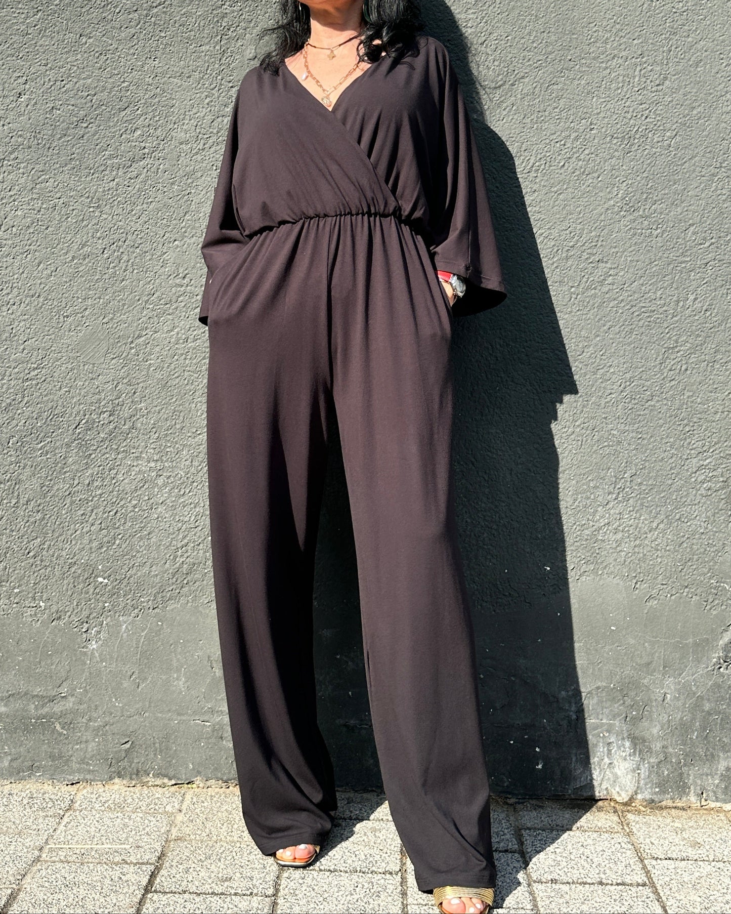 Salopetă Arhitecturală Fluidă cu Bust Parte Peste Parte (S-XL)