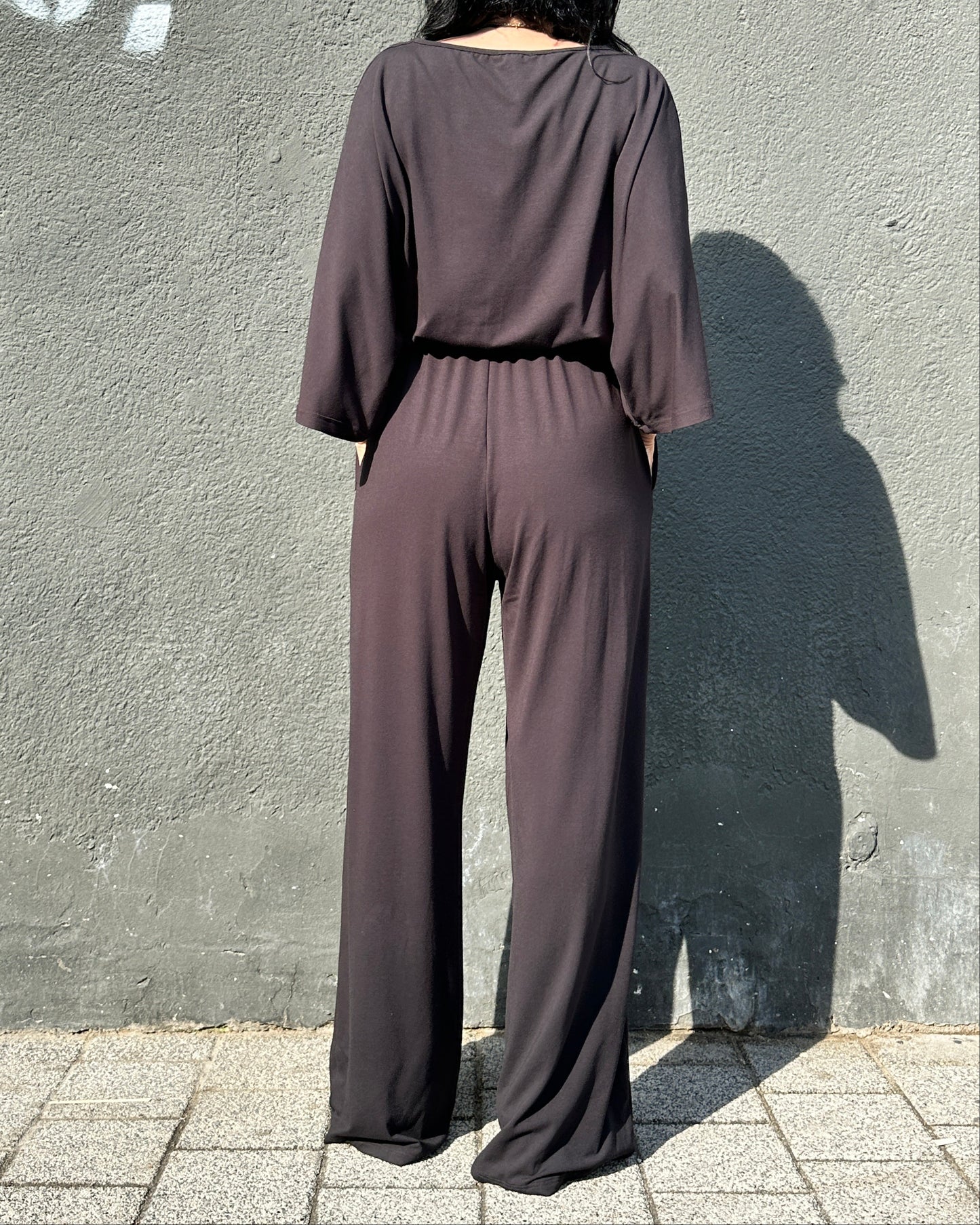Salopetă Arhitecturală Fluidă cu Bust Parte Peste Parte (S-XL)