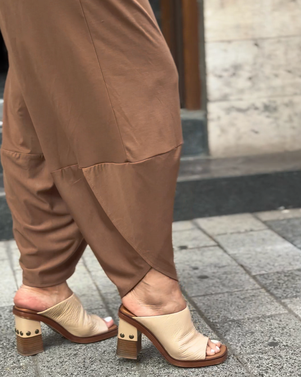 Pantaloni Arhitecturali Bej cu Croială Lalea (S-XL)