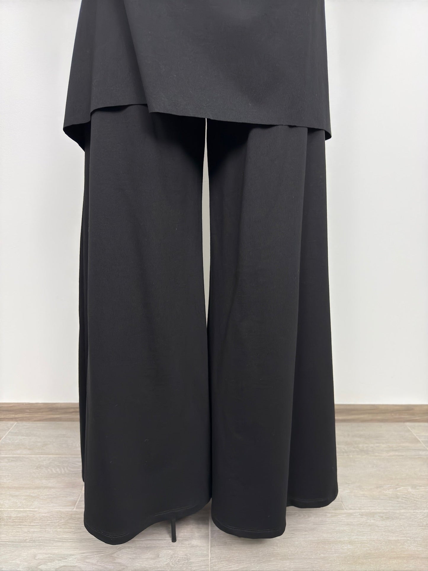 Pantaloni Largi Dama – Negru Profund, 3 variante