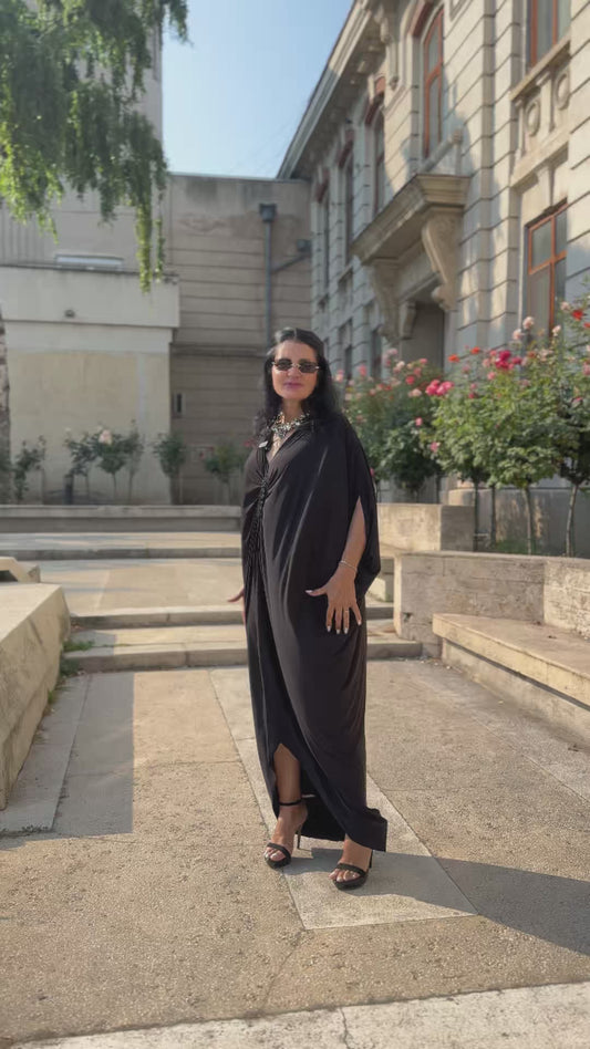 Rochie Maxi Kaftan cu Drapaj Central și Aplicații (S-XL)